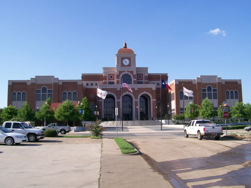 Lewisville where Make Ready home is present