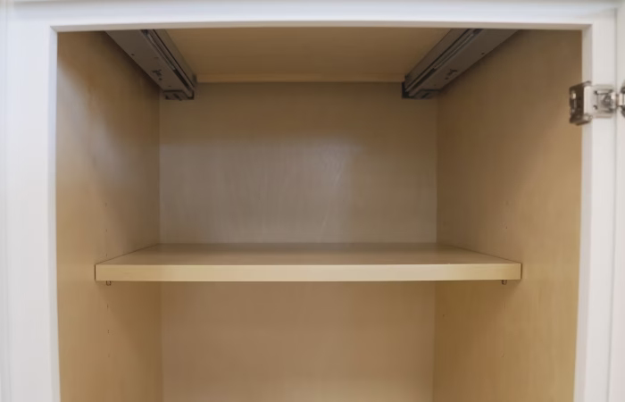 6823a22053b9b1a54d4f838f_Plywood Adjustable Shelf-2