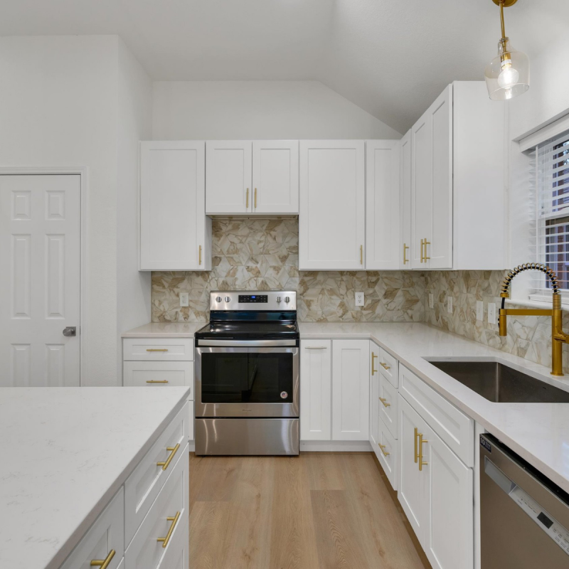 kitchen after 2